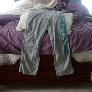 I am selling a Airoportale_stretch and